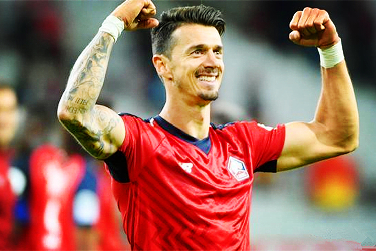 风云突变埃因霍温关键时刻临场应变，法甲版图或变，态度坚定，阵容厚度经受考验的简单介绍